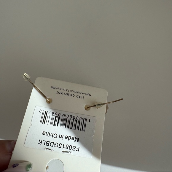 Olive Beige Faceted Stone Earrings - Picture 4 of 8